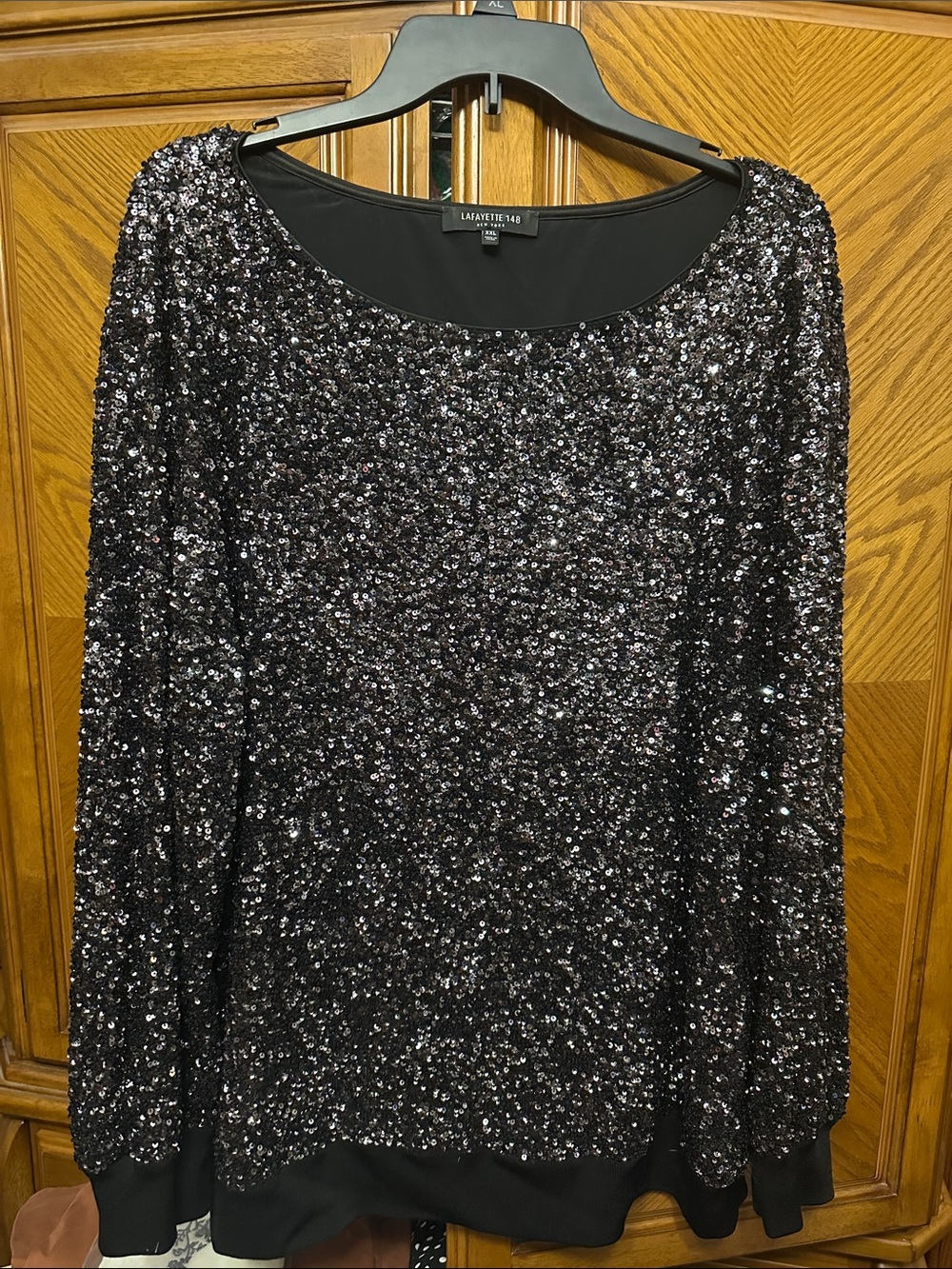EUC Lafayette 148 New York Black Sequin fancy Top Women’s XXL
